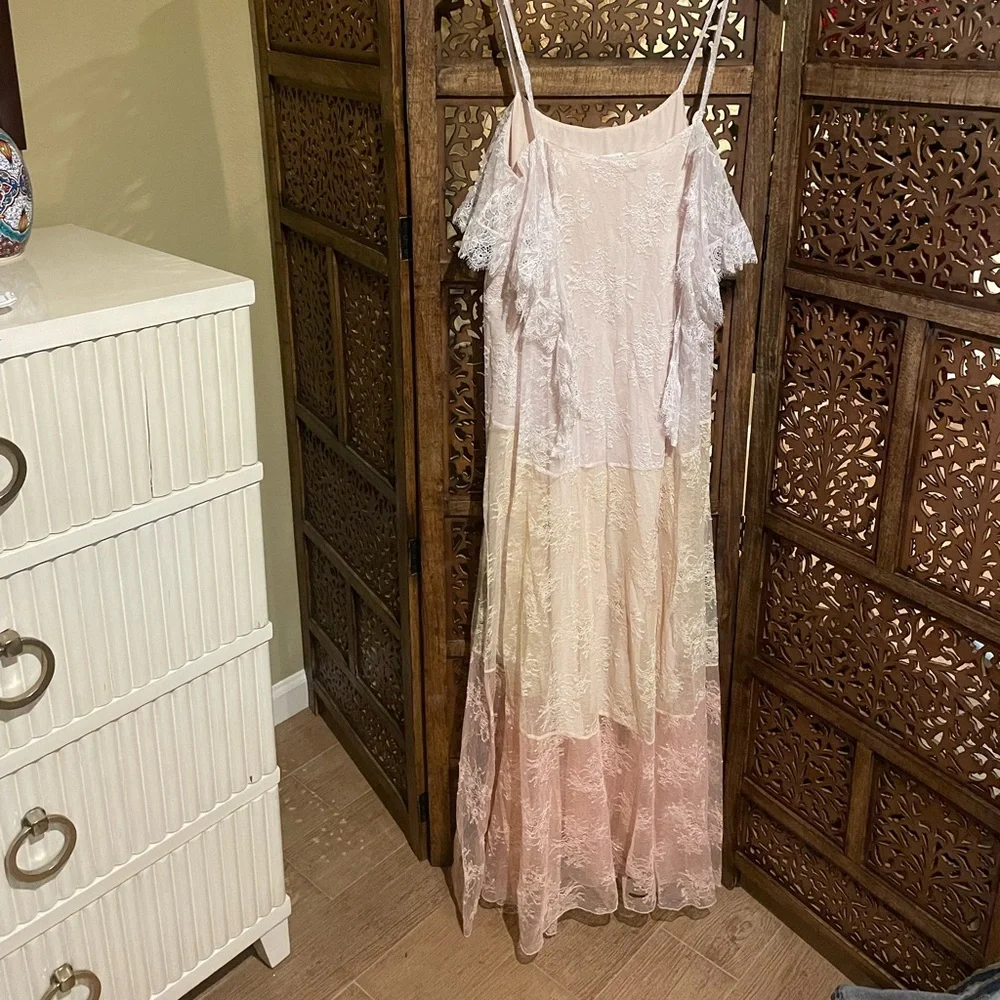 Philosophy di Lorenzo Serafini Sunset Lace Ruffle Maxi Dress - Picture 4 of 5